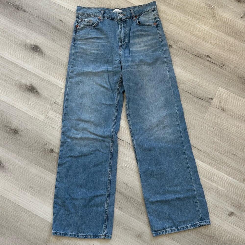 Zara Baggy High Waisted Mom Jeans